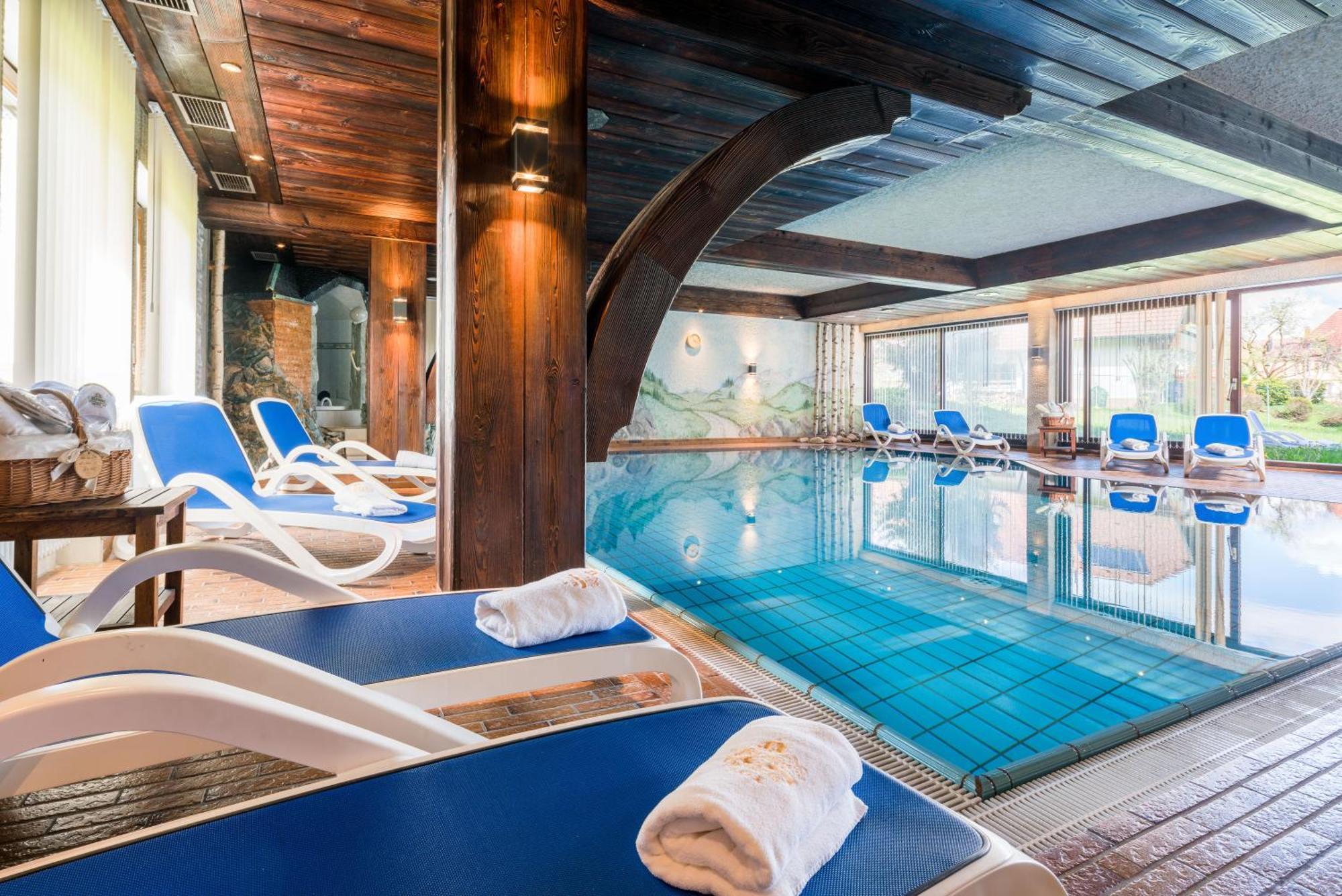 Hotel Krone Igelsberg Фройденштадт Екстер'єр фото