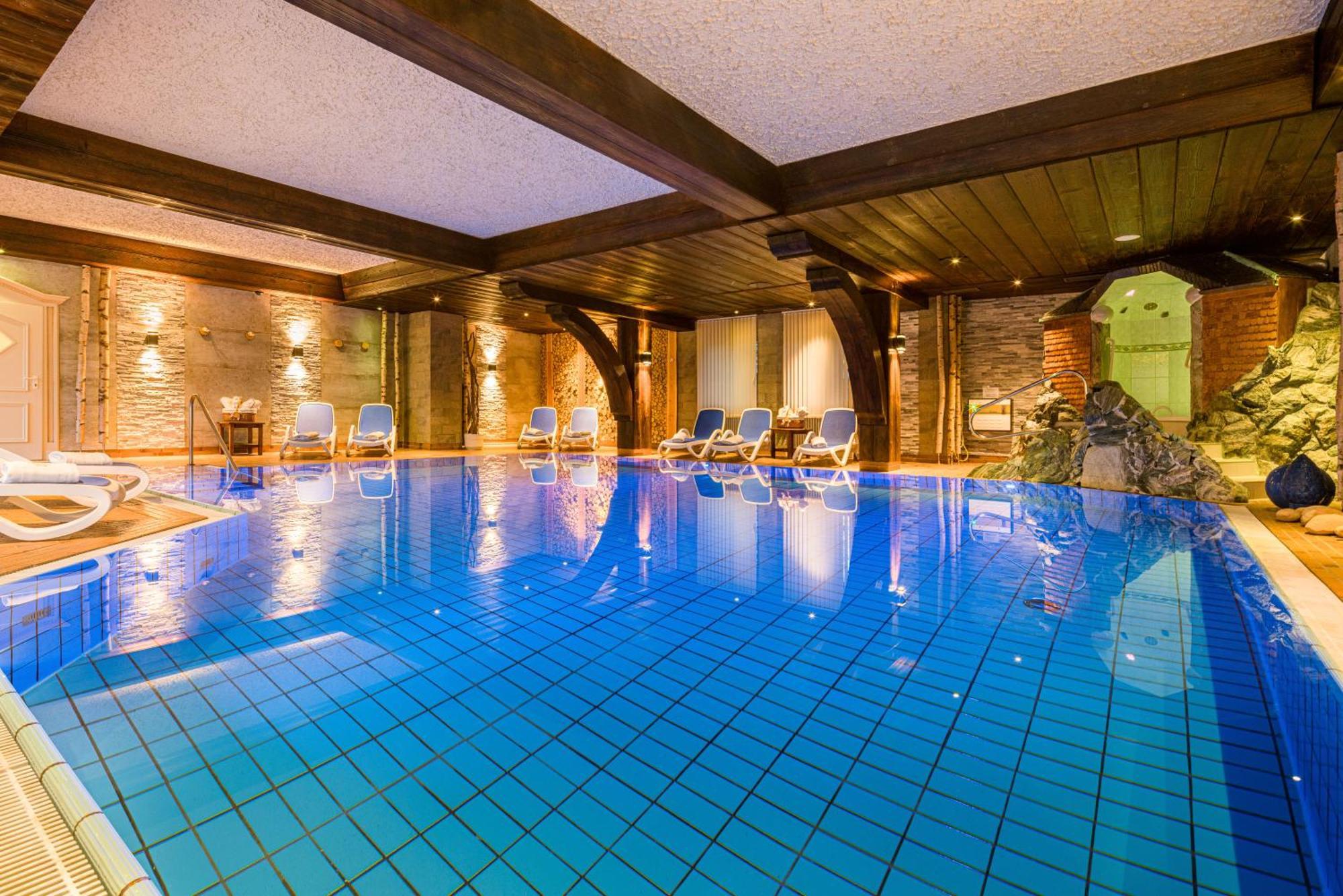 Hotel Krone Igelsberg Фройденштадт Екстер'єр фото