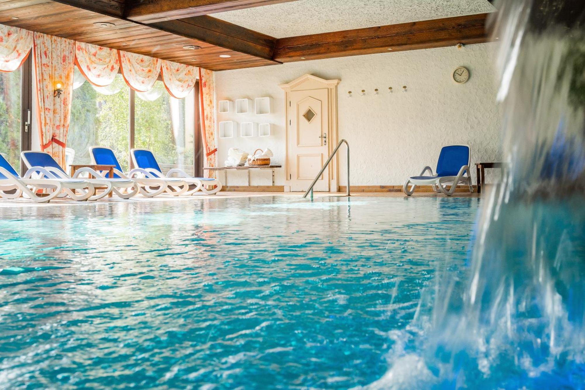 Hotel Krone Igelsberg Фройденштадт Екстер'єр фото