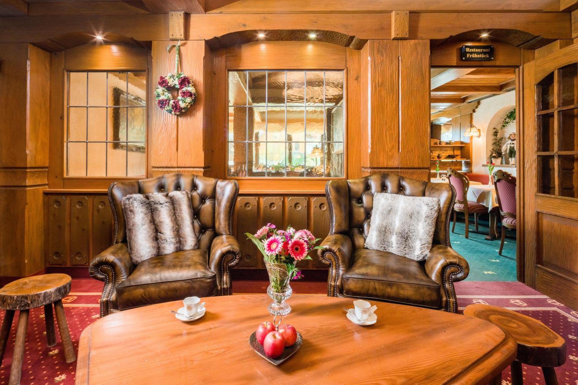 Hotel Krone Igelsberg Фройденштадт Екстер'єр фото